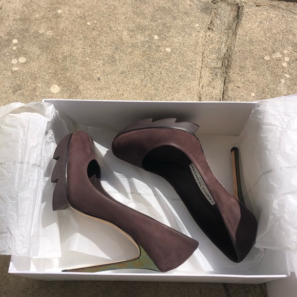 Camilla Skovgaard Pumps with "Saw" Platform, Metal Effect Heels. US 7, Euro 37. - Picture 11 of 14